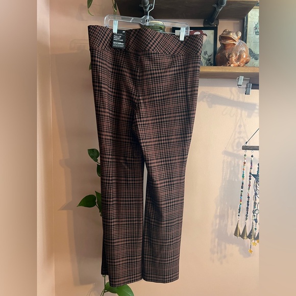 NWT Torrid Plaid Women's Pointe Pants - Picture 7 of 7